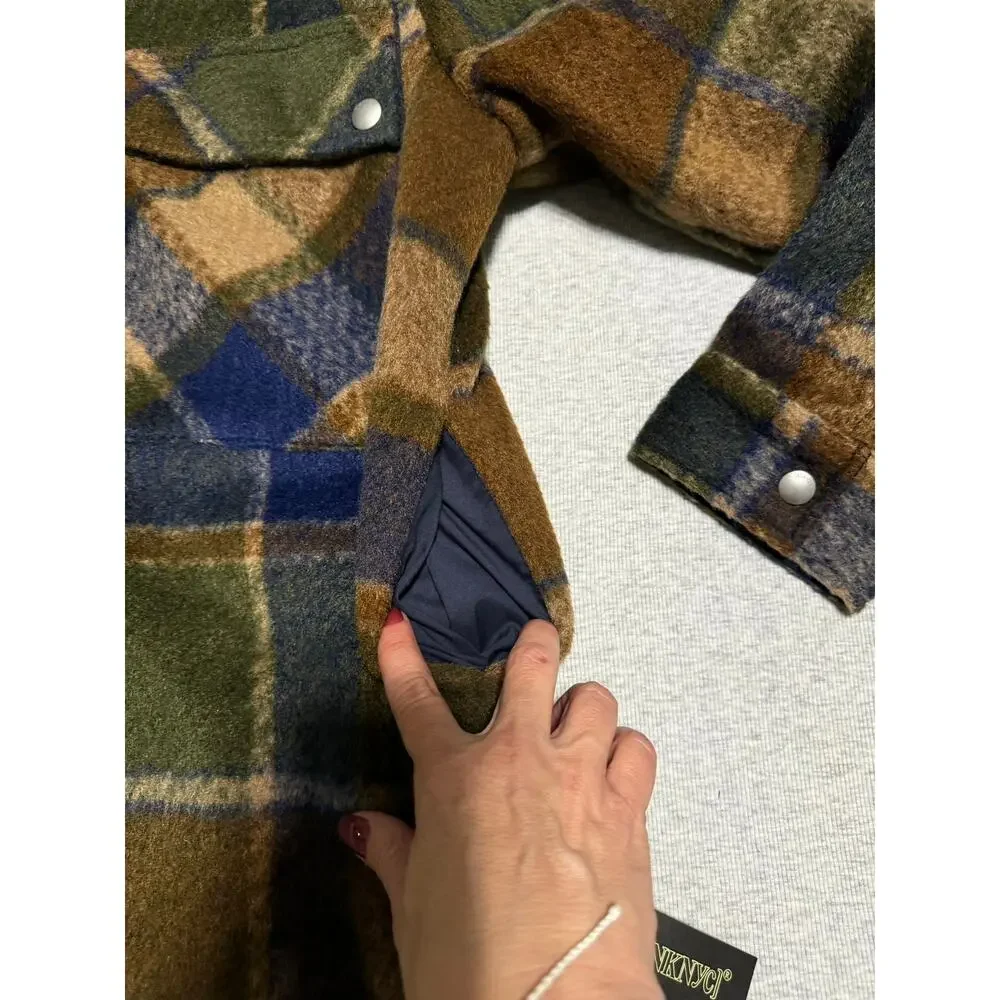 BlankNYC Hit The Trail Shacket Flannel Brown Green Navy Sz M - Picture 6 of 12